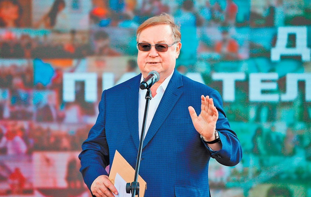 Сергей Степашин поддержал идею проведения уроков изящной словесности в школах